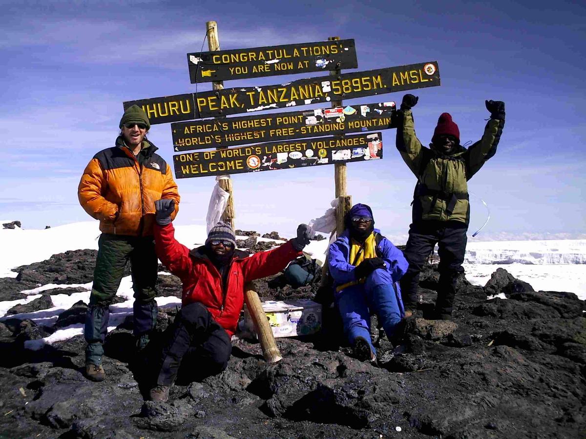 mont meru ascension